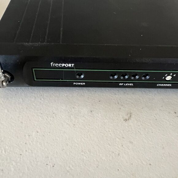 Sennheiser Microphone Diversity Receiver EM1-C Freeport Base Only. Excellent! - Picture 3 of 9